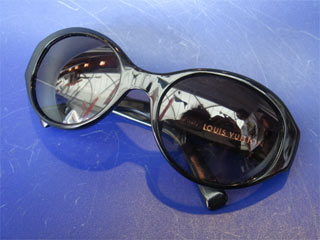 SUNGLASSES_f0133752_1582418.jpg