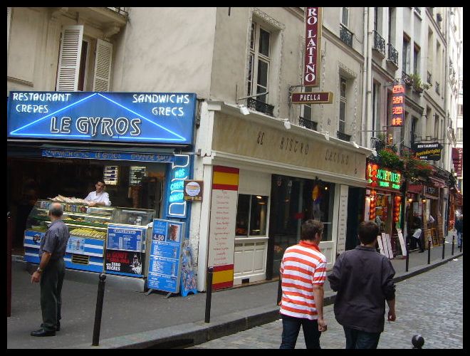 ■街角のサンドイッチ（パリ）_a0014299_21503689.jpg