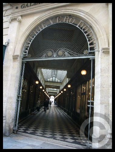 ■Galerie Véro-Dodat_a0012223_6373580.jpg