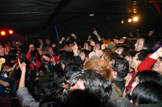 20070121 「KIRIHITO presents OTHER MUSIC.#14」 @新大久保EARTHDOM_c0086868_2334457.jpg