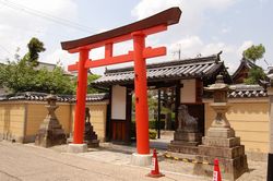 奈良市内（奈良町）探訪②（07.05.17）⑥奈良町～薬師堂町・　御霊神社・・・_a0016431_1219470.jpg