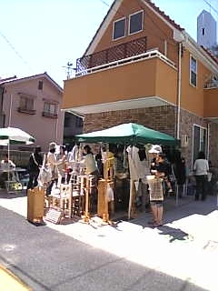 d0109551_06440.jpg
