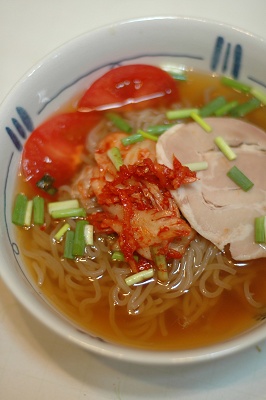 冷麺_b0068780_21191549.jpg