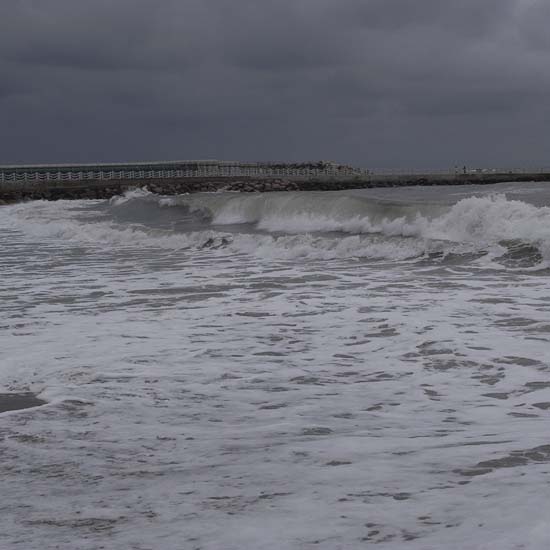 Black Sand Beach_e0082981_21302299.jpg