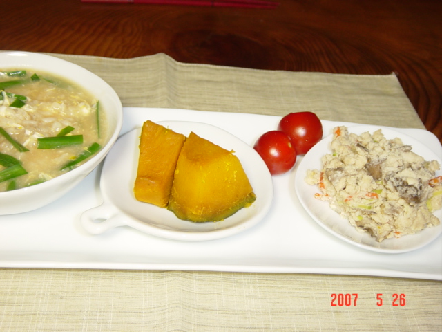 ほぼ全快…そしていつのも粗食_b0093660_22285918.jpg