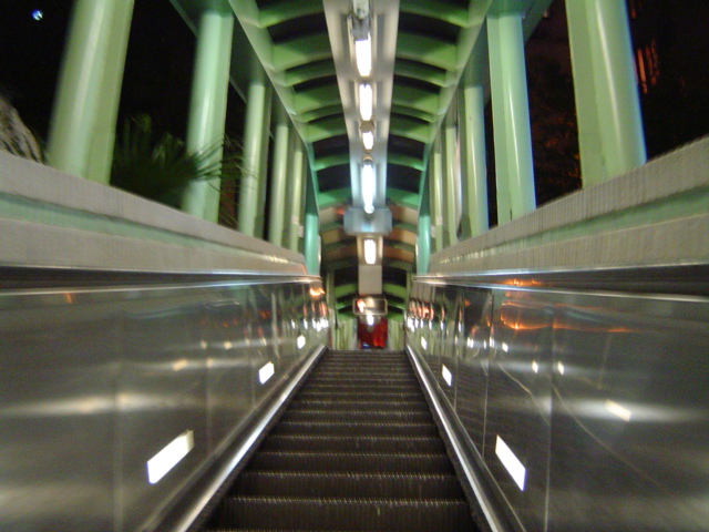 b0027290_2271100.jpg