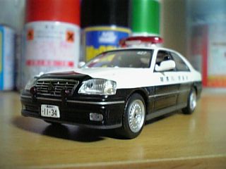 RAI'S・トヨタクラウン３．０パトカー２００３ 神奈川県警察交通部第１