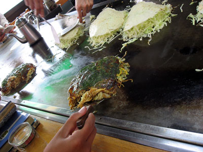 広島風お好み焼き_a0047200_18223527.jpg