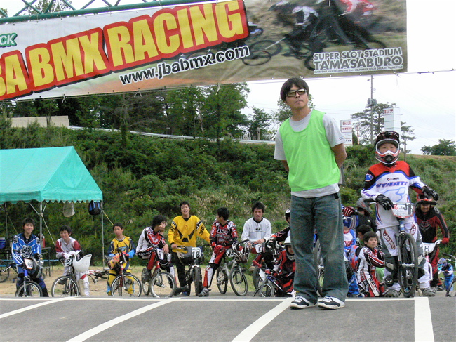 2007JBA定期戦R-2　ガゾタレ最終回　BMXオープンクラス準決勝〜決勝の画像垂れ流し_b0065730_21355144.jpg