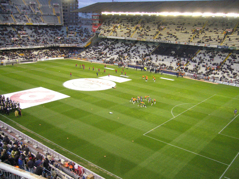 サッカー観戦 (バレンシアCF vs FCバルセロナ)　その2_f0137240_181470.jpg