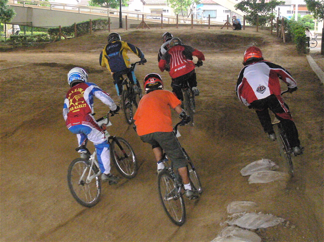 2007JOSF川口ゴリラ公園６月定期戦VOL4クルーザークラス準決勝〜決勝の画像垂れ流し_b0065730_23225378.jpg