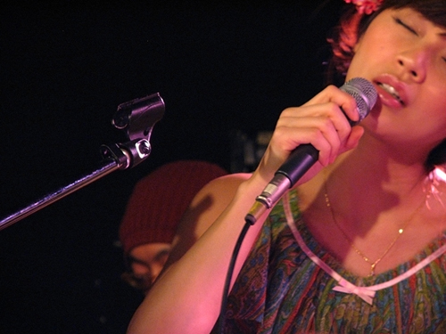 e0066210_0142288.jpg