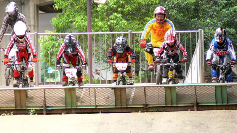 プロジェクト16VOL82 2007年6月ゴリラPITBIKEレース_b0065730_21375627.jpg
