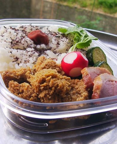 しいらの卵煮つけ弁当 知りたがりやの食べたがりや