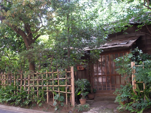 e0083212_1645632.jpg