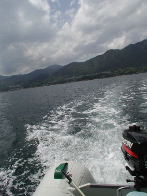 宮島の西側で釣り。。_c0116915_23534987.jpg
