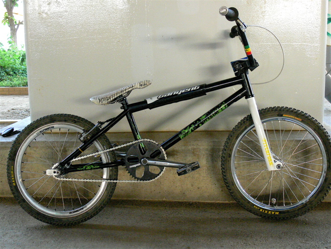 BIKEチエック：S&M 38SPECIAL : AkabaneVisionFILMWeb /UBULOG