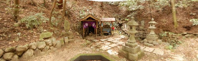 北・山之辺の道探訪（07.05.23）⑦弘仁寺～弘仁寺奥の院・・・_a0016431_1130347.jpg