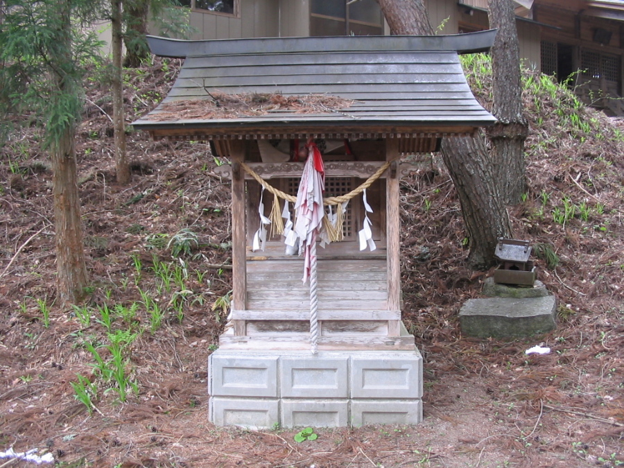 倭文神社_d0001843_21345873.jpg