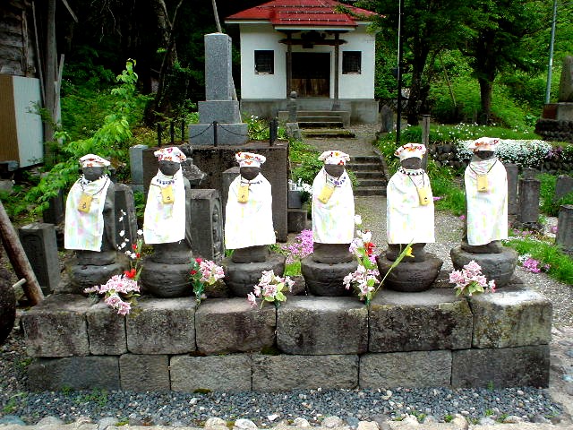 新潟の小出から銀山平経由>尾瀬周辺の旅 Ⅹ_d0039111_1425692.jpg