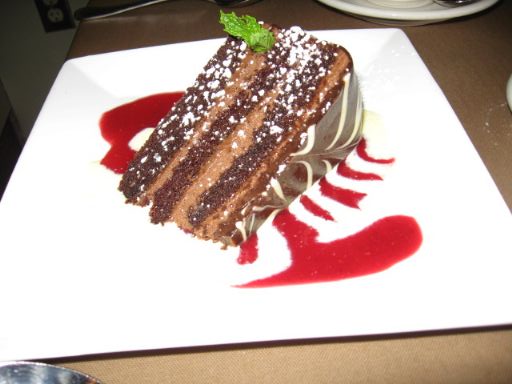 チョコレートケーキ対決_e0101819_5243915.jpg