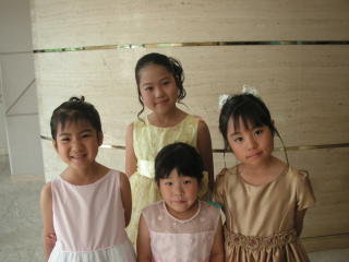 e0011102_22447100.jpg