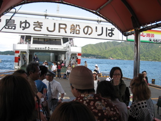 宮島コンパ 今年は50人オーバー(笑) 大学生と大はしゃぎ!!_a0033733_12334582.jpg