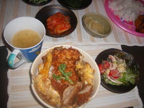 カツ丼刑事_a0070671_18323518.jpg