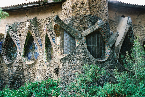 コロニア・グエル地下聖堂  Cripta Colonia Guell (1898~1916) Antoni Gaudi / Barcelona Spain  No.9/39_f0126688_93512.jpg