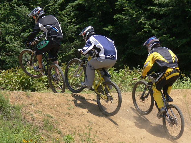 2007JOSF緑山６月定期戦VOL3MTBエリートクラス予選〜決勝の画像垂れ流し_b0065730_23455982.jpg