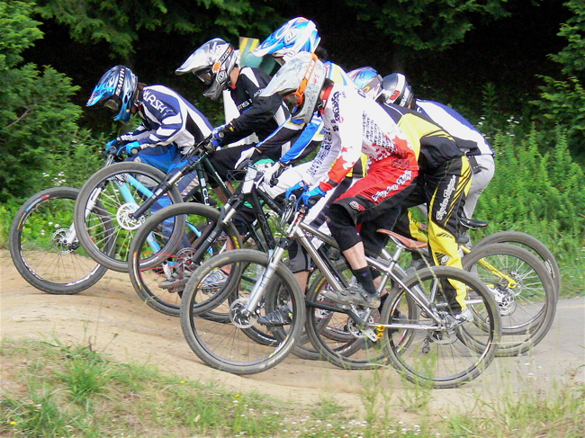 2007JOSF緑山６月定期戦VOL3MTBエリートクラス予選〜決勝の画像垂れ流し_b0065730_23564156.jpg