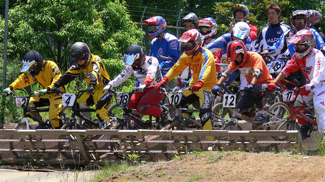 2007JOSF緑山６月定期戦VOL4　BMXエキスパートクラス予選の画像垂れ流し_b0065730_19414886.jpg