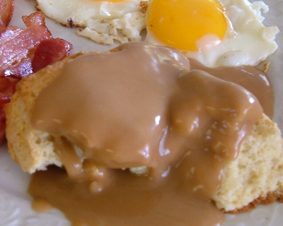 父の日の朝食 ホットビスケット グレイビー おいしく暮らそう