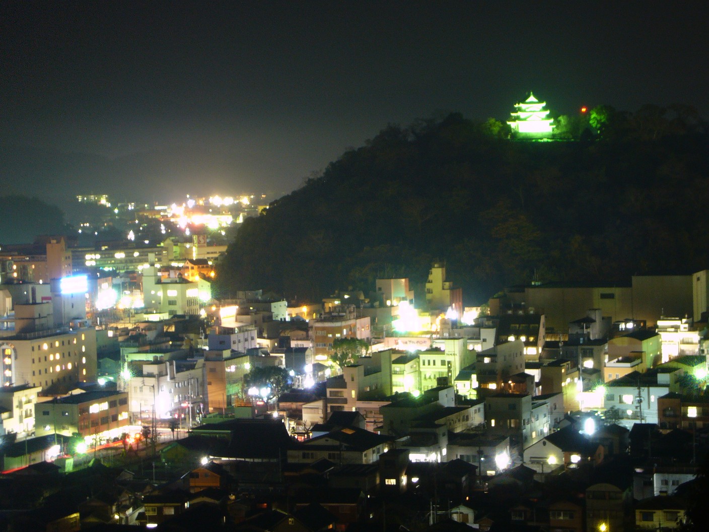 宇和島市の夜景 南予でのんびり田舎暮らし 宇和島市の夜景 南予でのんびり田舎暮らし