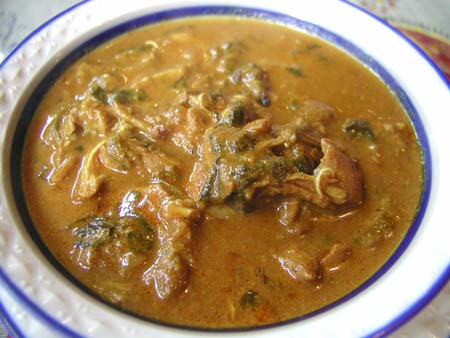 ガラムマサラのランチ・チキンカレーたち_f0053279_0365785.jpg