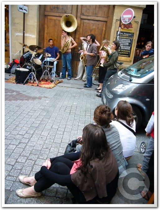 ■LA FETE DE LA MUSIQUE音楽祭(パリ)_a0008105_2014918.jpg