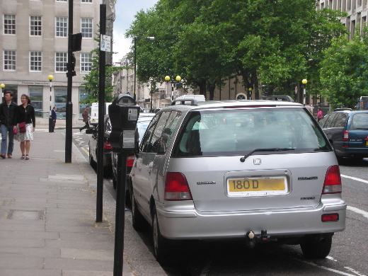 外交官ナンバー The Diplomatic Car Number Plates 英国と暮らす From London By Rie Suzuki