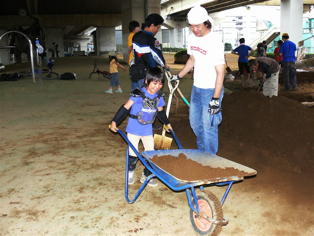 川口ゴリラ公園コース整備完了!!_b0065730_17422343.jpg