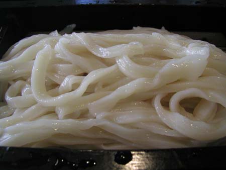 夏の冷たい花坊さんのうどん_f0053279_5285757.jpg