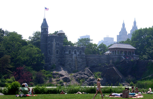 セントラルパークにある古城 Belvedere Castle_b0007805_21303724.jpg