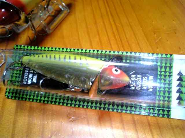 HEDDON #210 Surface : Beep! Beep! HEDDON #210 Surface : Beep! Beep!