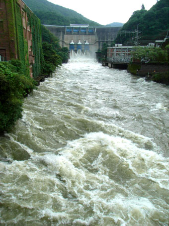 e0083097_25243.jpg