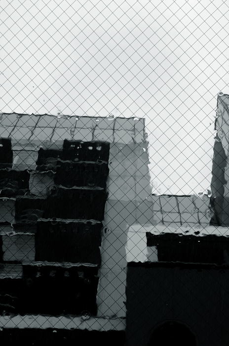 雨の日街角・其の四 京都駅ビル_f0032011_2051247.jpg