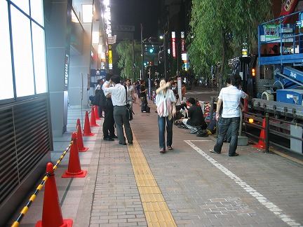 ヨドバシカメラ 吉祥寺 いよいよ明日開店！_a0009142_2333448.jpg