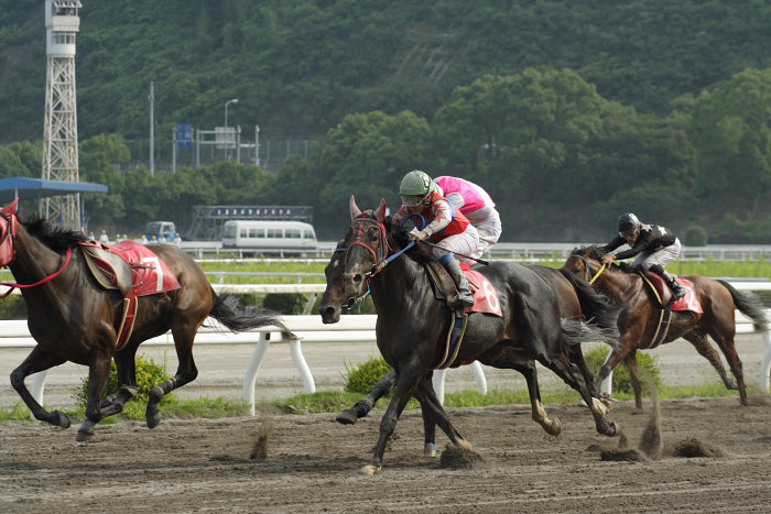 2007年6月30日（土） 高知競馬 10R 高知なすは日本一特別 レース_a0077663_19385291.jpg