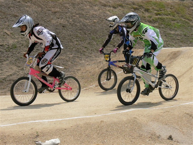 2007JBMXFジャパンシリーズ西日本選手権VOL1 Day1スーパークラス予選〜決勝の画像垂れ流し_b0065730_131267.jpg