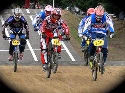 2007JBMXFジャパンシリーズ西日本選手権VOL2  Day2スーパークラス予選〜決勝の画像垂れ流し_b0065730_21262319.jpg