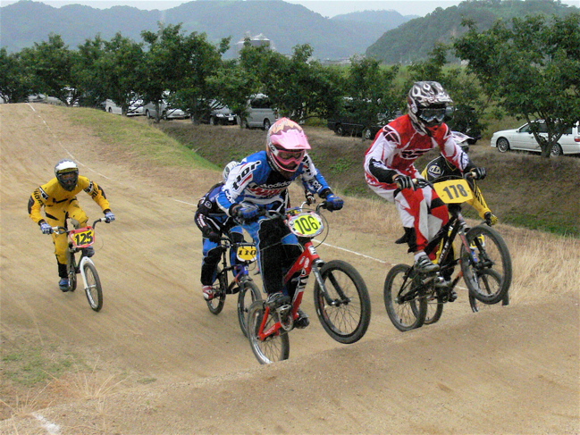 2007JBMXFジャパンシリーズ西日本選手権VOL2  Day2スーパークラス予選〜決勝の画像垂れ流し_b0065730_21295724.jpg