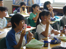 小学校での保健指導_f0122440_6215271.jpg