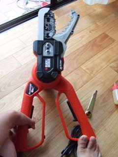 Black and Decker アリゲーター・チェンソー_b0054727_213069.jpg